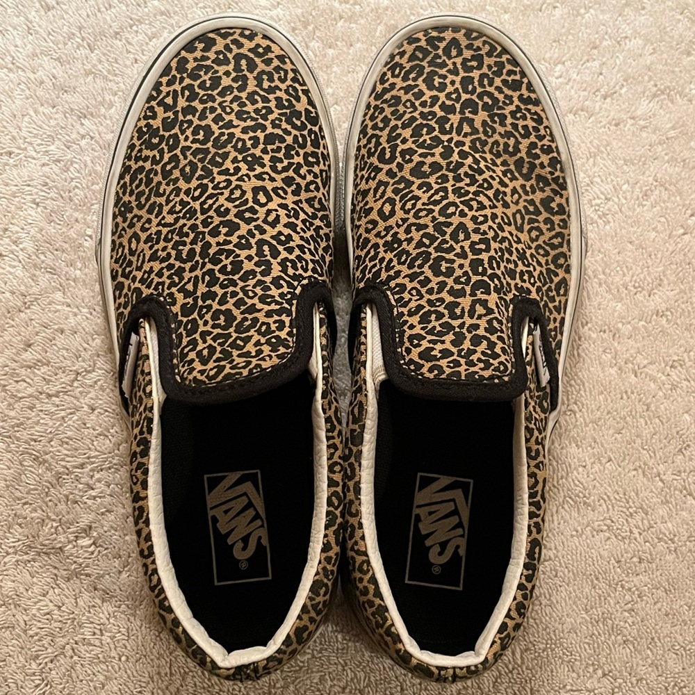 Girl’s Cheetah Print Vans